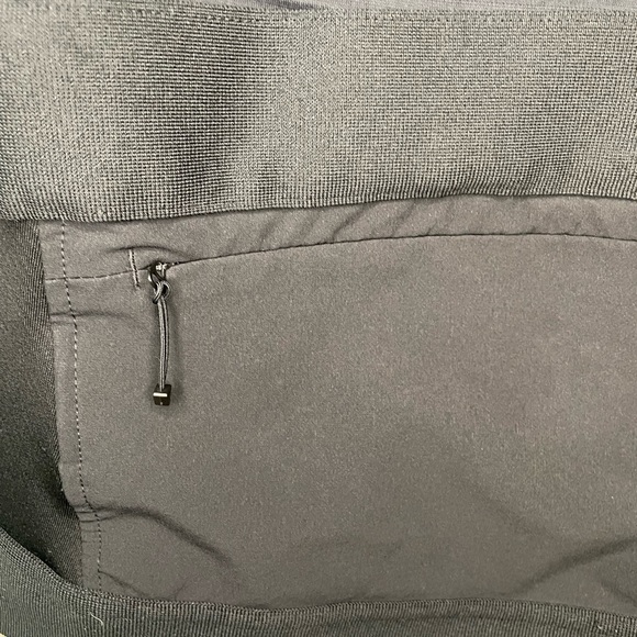 Adidas Women COLD.RDY Jacket with Packable Hood Size Large - Picture 11 of 13